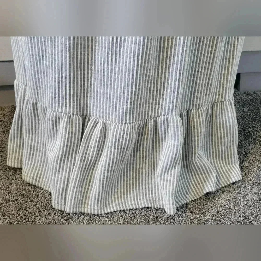Caution to the Wind Brown White Seersucker Ruffle Faux Wrap V-Neck Dress size M - Picture 6 of 9